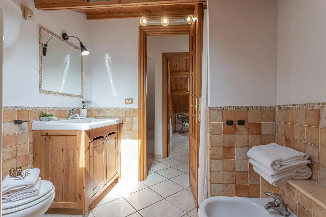 Bbhome Domus Aquae Inside Of Appia Antica Park Rom